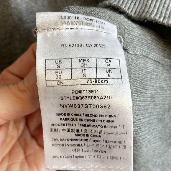 Guess Gray Crewneck Sweater Lace Accent Size Small - Picture 6 of 8